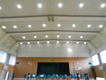 秀英中高・第一体育館照明のLED化